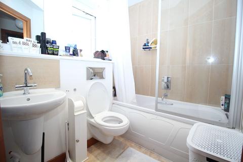 32 Kendal, Purfleet-on-thames, RM19 1LJ