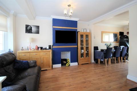 22 Jersey Road, Rainham, RM13 7DR
