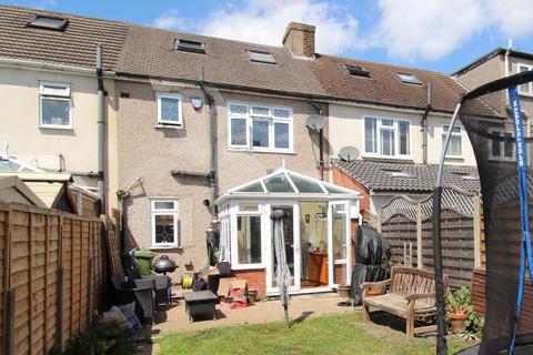 22 Jersey Road, Rainham, RM13 7DR