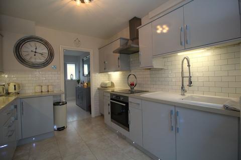 5 Nelson Road, Rainham, RM13 8AU