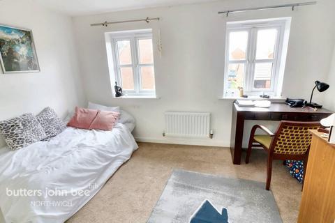 14 Britten Crescent, Moulton, Northwich, CW9 8XA