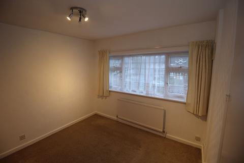 3 bedroom terraced house to rent, Rainham RM13