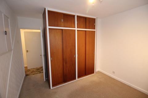 3 bedroom terraced house to rent, Rainham RM13