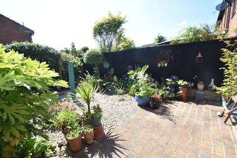 2 bedroom terraced house for sale, Goose Acre, Chesham, Buckinghamshire, HP5