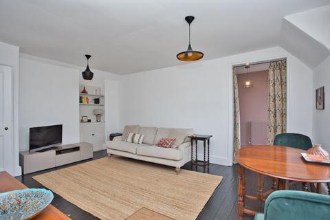 3 bedroom flat for sale, Walmer Castle Road, Walmer, CT14