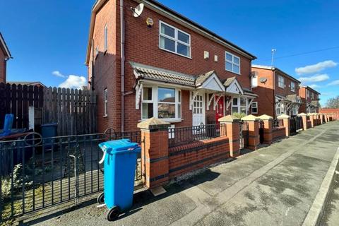 2 bedroom semi-detached house to rent, Ronald Street, Manchester, M11