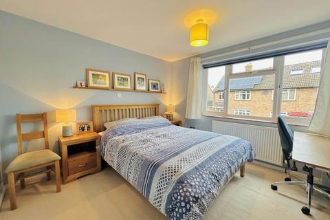 44 Blackstone Road, Wallingford, OX10 8JL