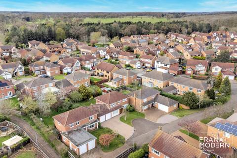 7 Thomas Close, Bretton, Peterborough, PE3 9AY