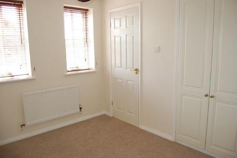 3 bedroom house to rent, Ullswater Close, Gamston, Nottingham, Nottinghamshire, NG2