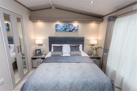 2 bedroom static caravan for sale, Landscove Holiday Park