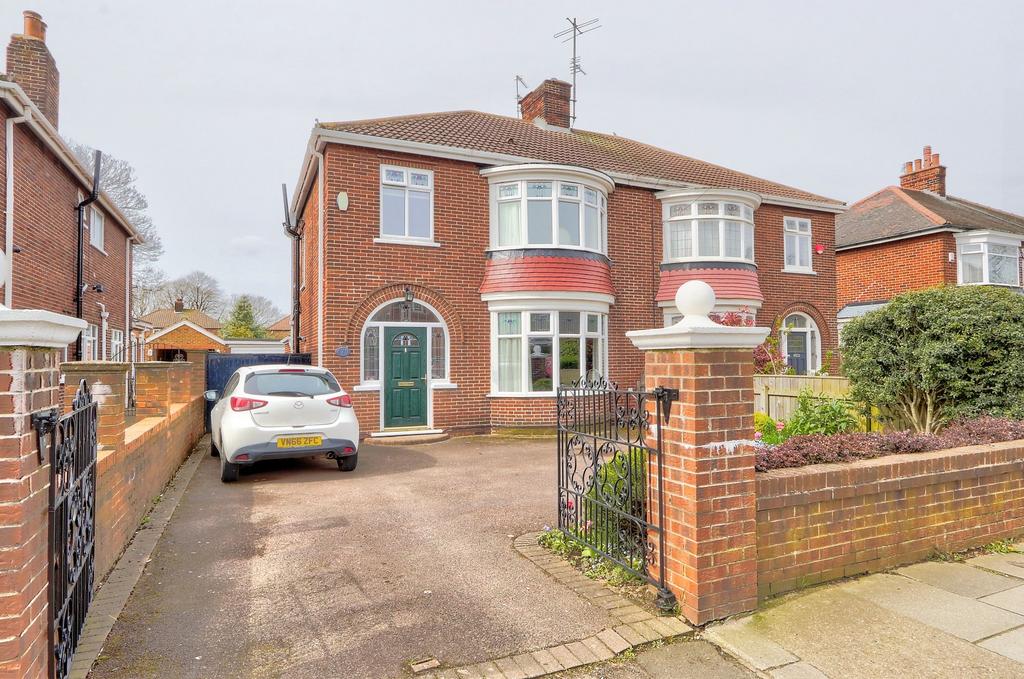 Normanby Road, Middlesbrough, TS6 3 bed semidetached house for sale