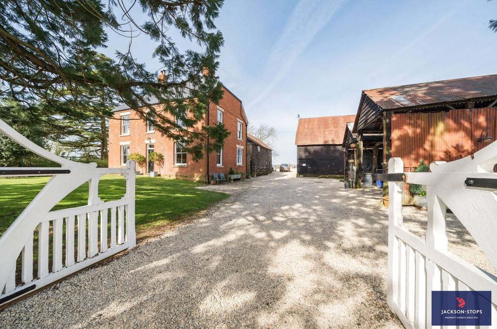 Farley Green, Wickhambrook, CB8 3 bed equestrian property for sale £