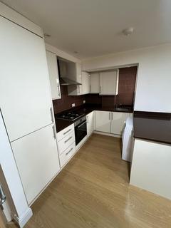 2 bedroom flat to rent, Alexandra Palace Way, London N8
