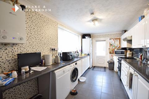 4 bedroom end of terrace house for sale, St Andrews Road, Clacton-on-Sea