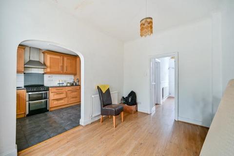 3 bedroom semi-detached house for sale, 21 Aylett Road, Isleworth, Isleworth, Middlesex, TW7 6NP