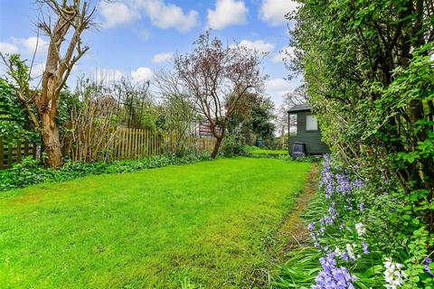 406 Leatherhead Road, Chessington, KT9 2NN