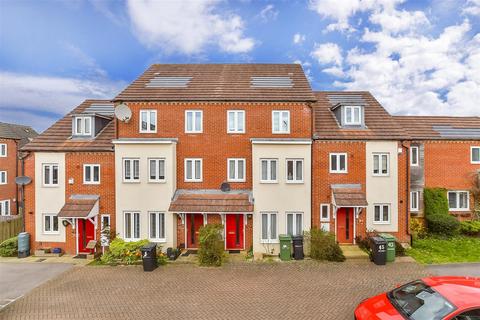 3 bedroom townhouse for sale, Melrose Close, Loose, Maidstone, Kent