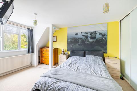 1a Bakers Lane, Lingfield, RH7 6HE