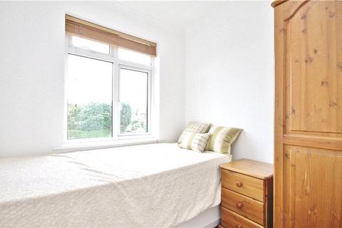 House share to rent, Addlestone, Surrey KT15