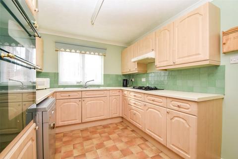 4 bedroom detached house for sale, Christie Walk, Hampshire GU46