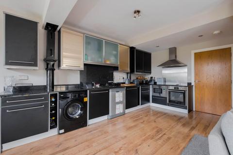 2 bedroom apartment for sale, Upper Sunny Bank Mews, Holmfirth HD9
