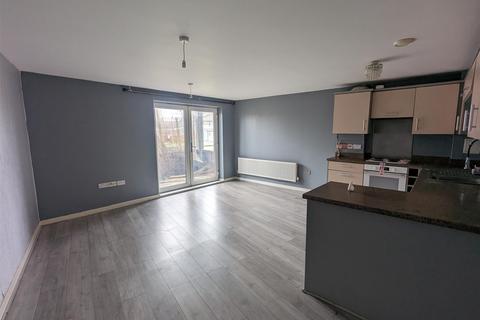 2 bedroom ground floor flat for sale, Morris Walk, Dartford, Kent