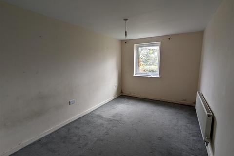 2 bedroom ground floor flat for sale, Morris Walk, Dartford, Kent