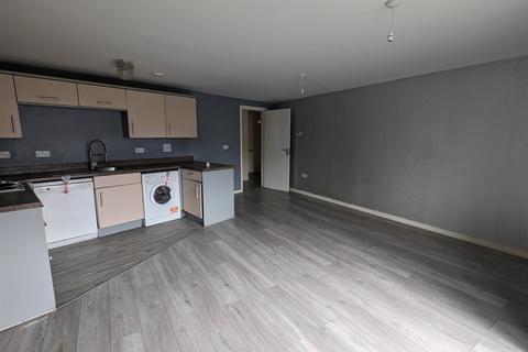 2 bedroom ground floor flat for sale, Morris Walk, Dartford, Kent