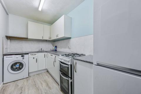 2 bedroom flat for sale, Clapham Road, Clapham North, London, SW9