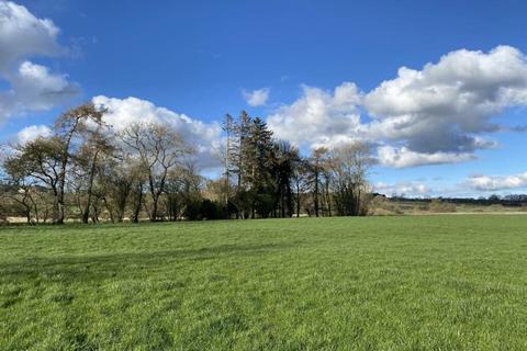 Farm land for sale, 12.93 Acres of Grassland with Fishing Rights at Middleham, Leyburn, North Yorkshire