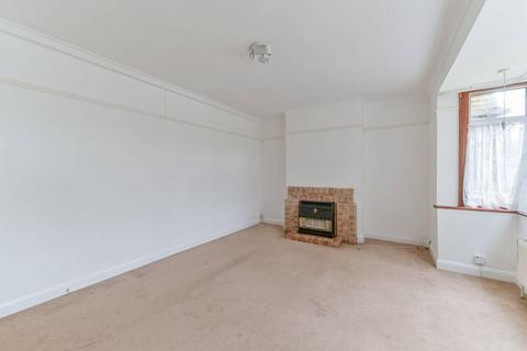 1 bedroom flat for sale, Coombe Court, South Croydon, Croydon, CR0