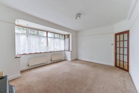 1 bedroom flat for sale, Coombe Court, South Croydon, Croydon, CR0