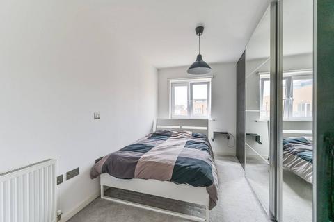 1 bedroom flat for sale, Whitestone Way, Purley Way, Croydon, CR0