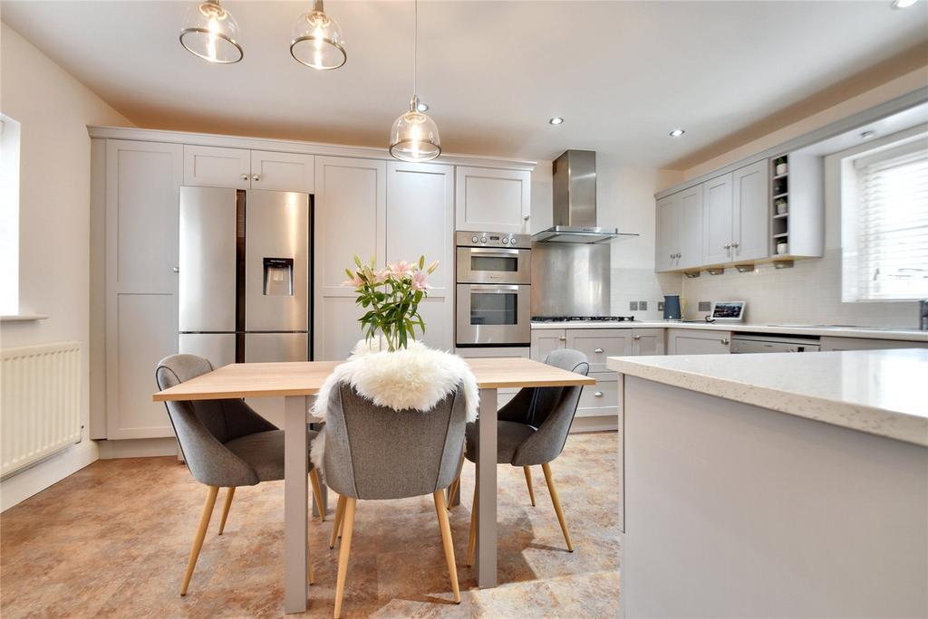 Galton Way, Hadzor WR9 4 bed semidetached house for sale £500,000