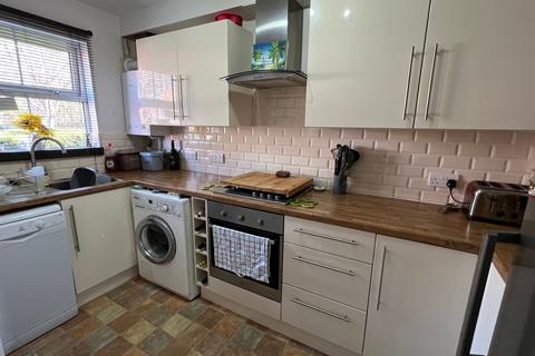 2 bedroom terraced house to rent, Hatch Mead, West End, SO30