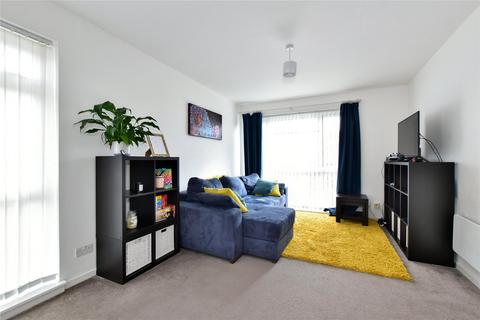 2 bedroom flat for sale, Kenilworth Court, Hempstead Road, Watford, Herts, WD17