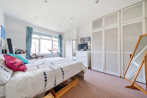 52 Mulgrave Road, London, W5 1LE