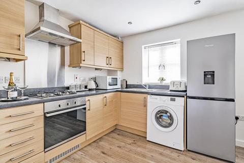 2 bedroom flat for sale, Bracknell,  Berkshire,  RG42