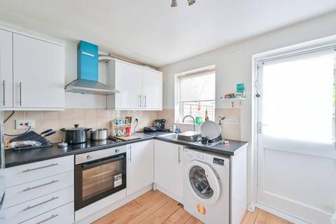 2 bedroom terraced house to rent, Courtney Road, Colliers Wood, London, SW19
