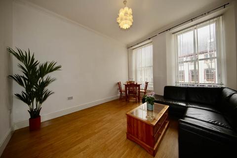2 bedroom flat to rent - High Street , Arbroath, Angus