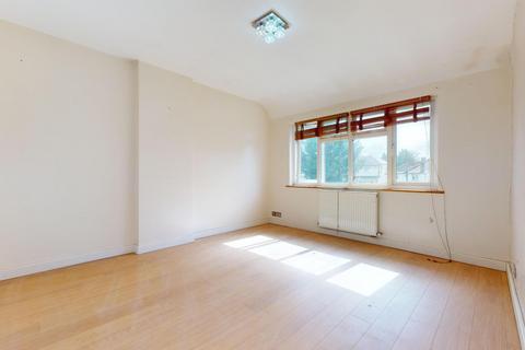 4 bedroom semi-detached house to rent, Wentworth Hill, Wembley, Greater London, HA9