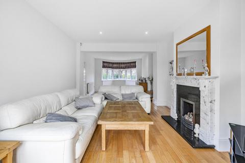 152 Wickham Way, Beckenham, BR3 3AS