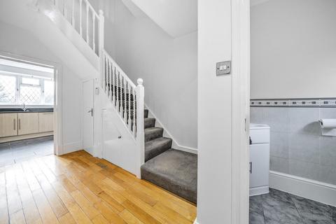 152 Wickham Way, Beckenham, BR3 3AS