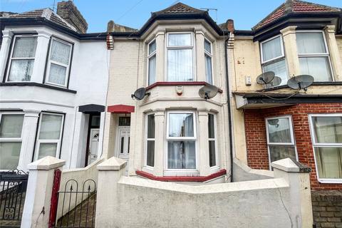 1 bedroom flat for sale, Richmond Road, Gillingham, Kent, ME7