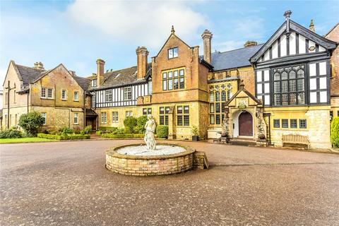 East Grinstead - 3 bedroom apartment for sale