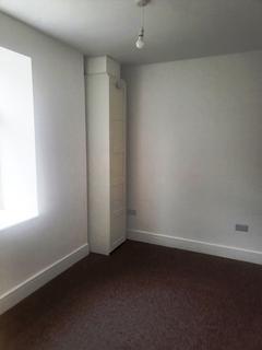 2 bedroom flat to rent, Pleasant Street, Haslingden BB4