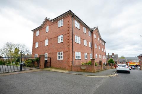2 bedroom apartment for sale, Richmond Court, Low Fell