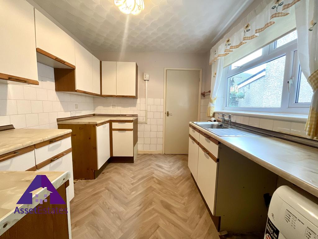 Abertillery Road, Blaina, Abertillery... 3 bed end of terrace house £160,000