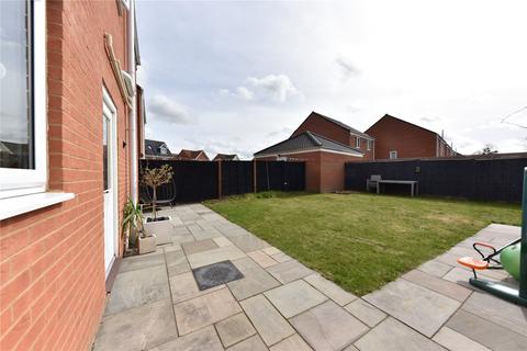 26 Barleycorn Way, Beck Row, Bury St Edmunds, IP28 8YQ