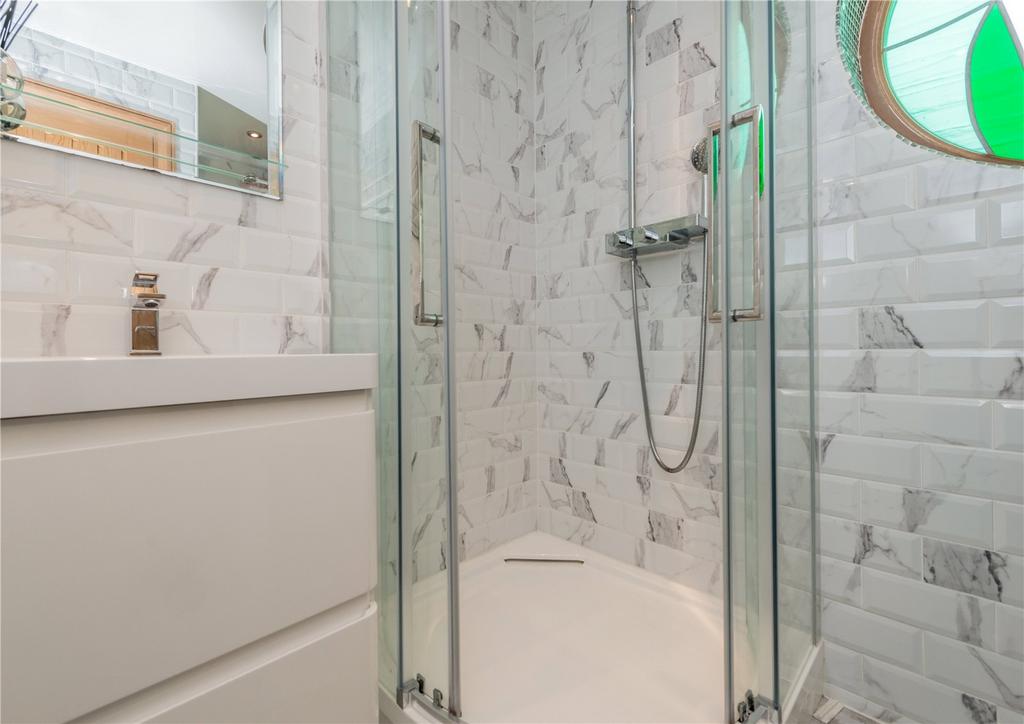Ensuite Bathroom